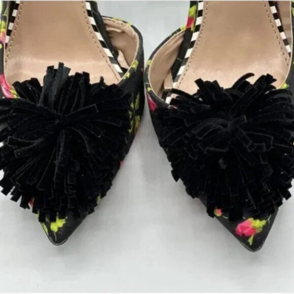 Betsey Johnson Hallye Floral Stiletto Heels with Poms Size 6.5 - Picture 8 of 12